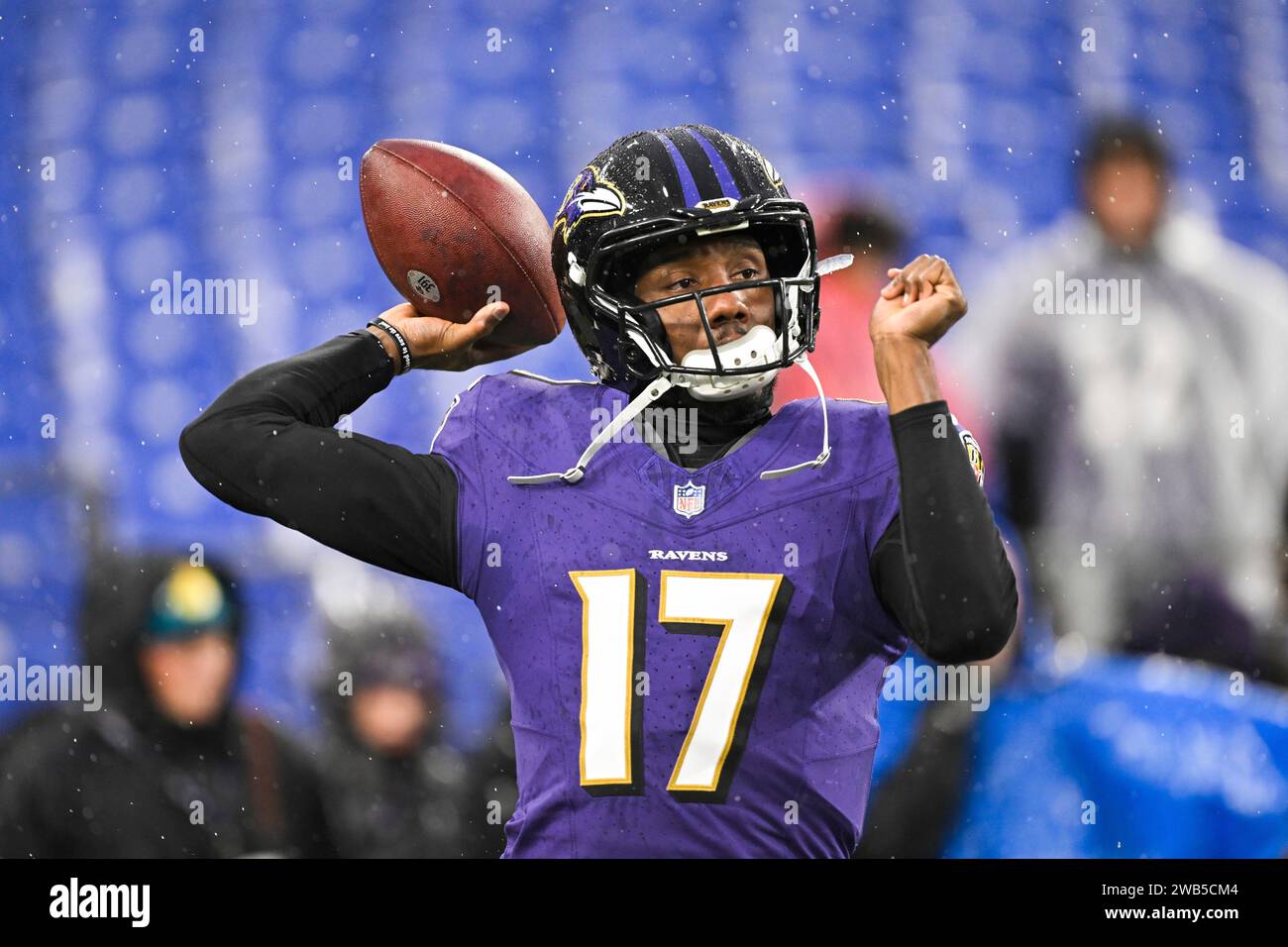 Baltimore Ravens quarterback Josh Johnson (17) throws during pre-game ...