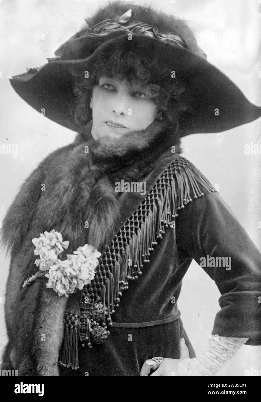 Sarah Bernhardt, Sarah Bernhardt (1844 1923) French stage actress