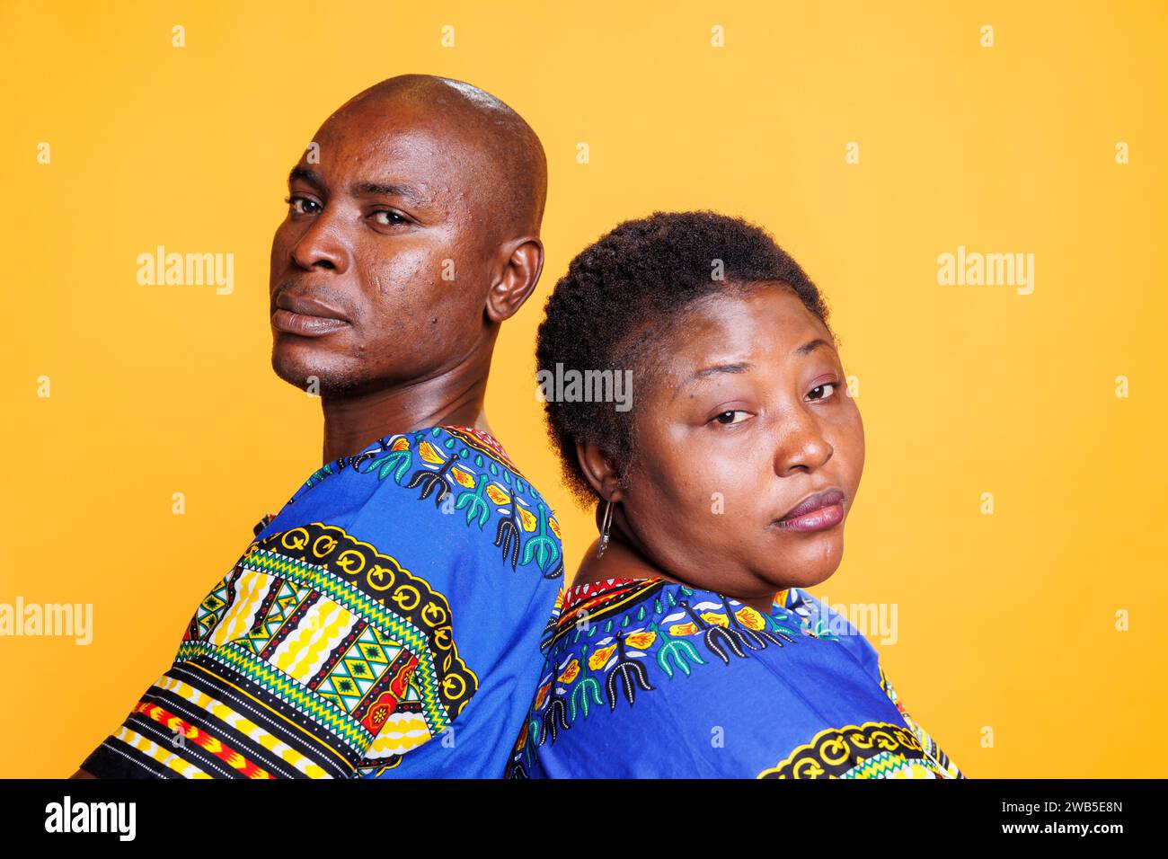 Black woman standing back to camera hi-res stock photography and images ...