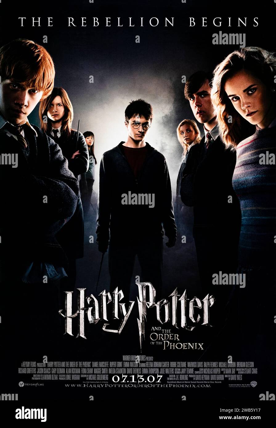 Harry Potter and the Order of the Phoenix (2007) directed by David Yates and starring Daniel Radcliffe, Emma Watson and Rupert Grint. With their warning about Lord Voldemort's return scoffed at, Harry and Dumbledore are targeted by the Wizard authorities as an authoritarian bureaucrat slowly seizes power at Hogwarts. US advance poster. ***EDITORIAL USE ONLY*** Credit: BFA / Warner Bros Stock Photo