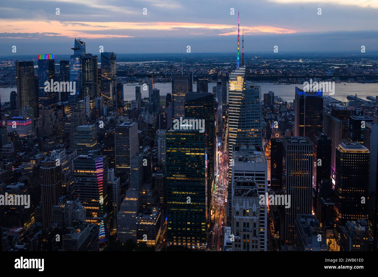 Panoramic view of Manhattan from the Summit overlook towards the Hudson River, with Hudson Yards in the background and the whole city at dusk Stock Photo