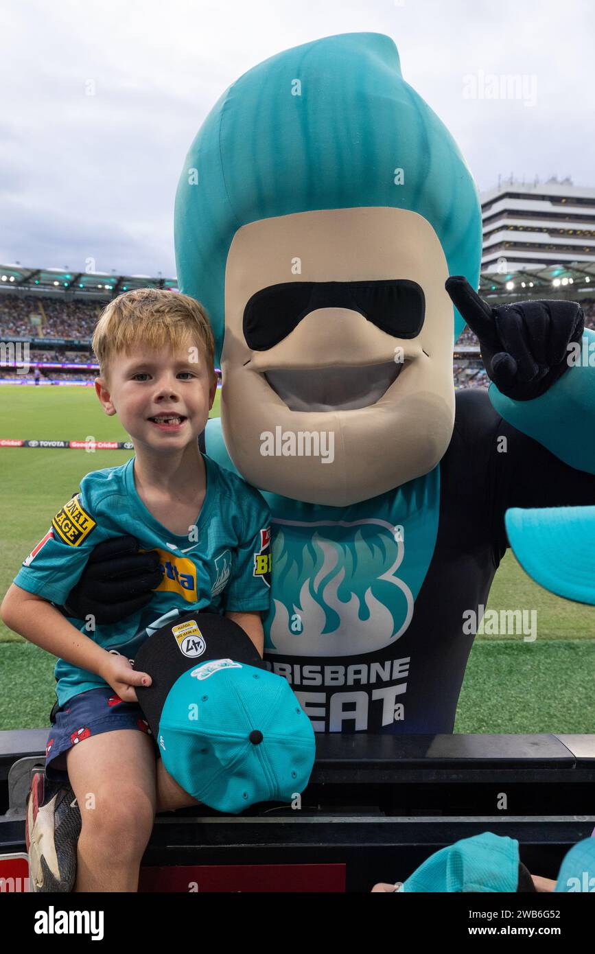 Brisbane, Australia. 7th Jan 2024. Brisbane Heat mascots entertain the