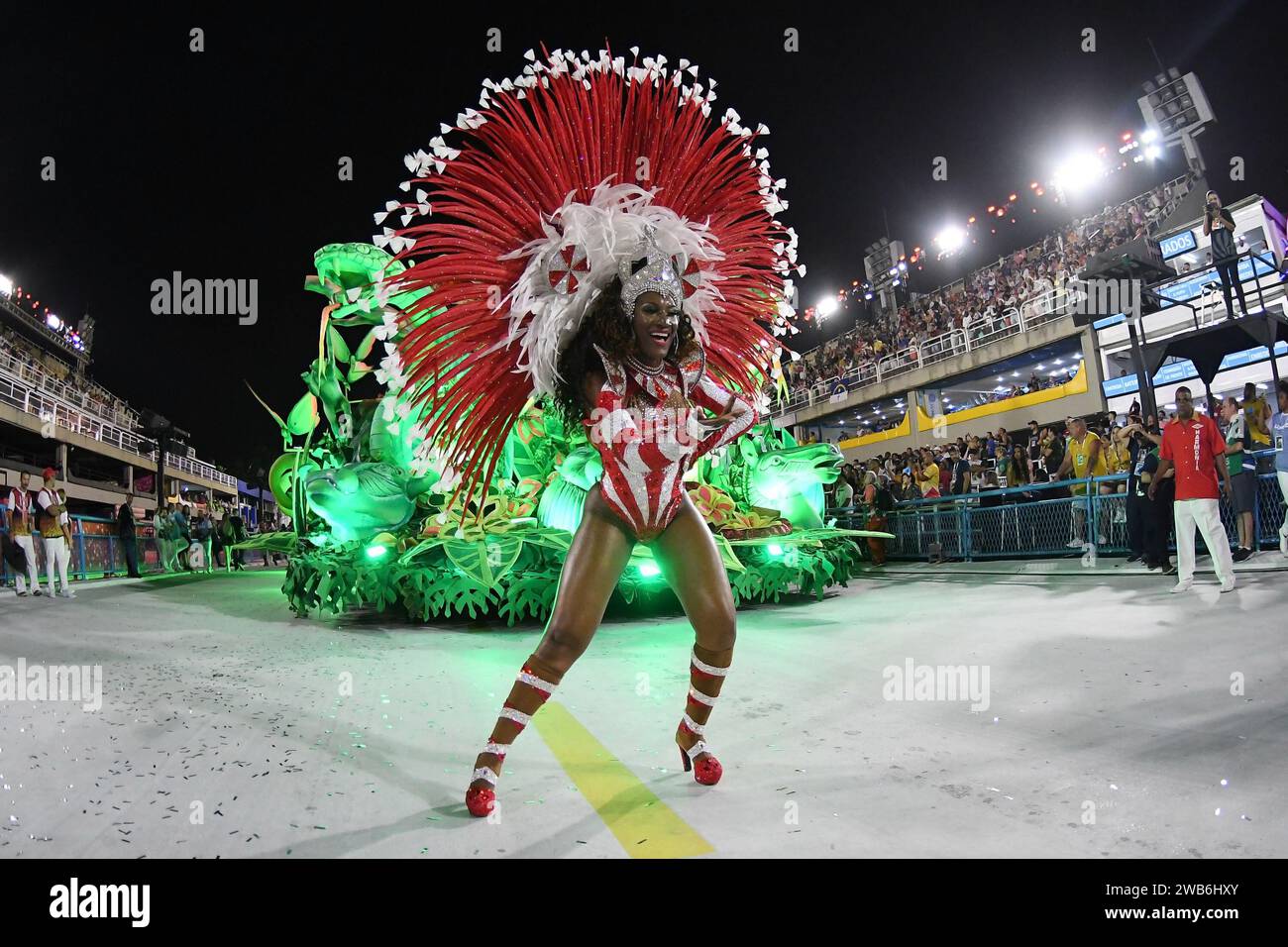 Rio de Janeiro, Brazil, April 22, 2022. Parades of the samba schools of the gold series, during the carnival in the city of Rio de Janeiro. Stock Photo