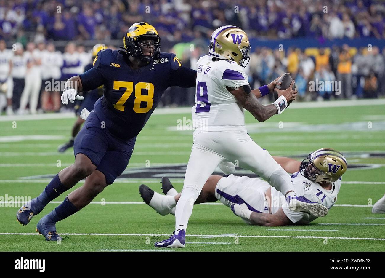 Houston, United States. 08th Jan, 2024. Michigan Wolverines defensive