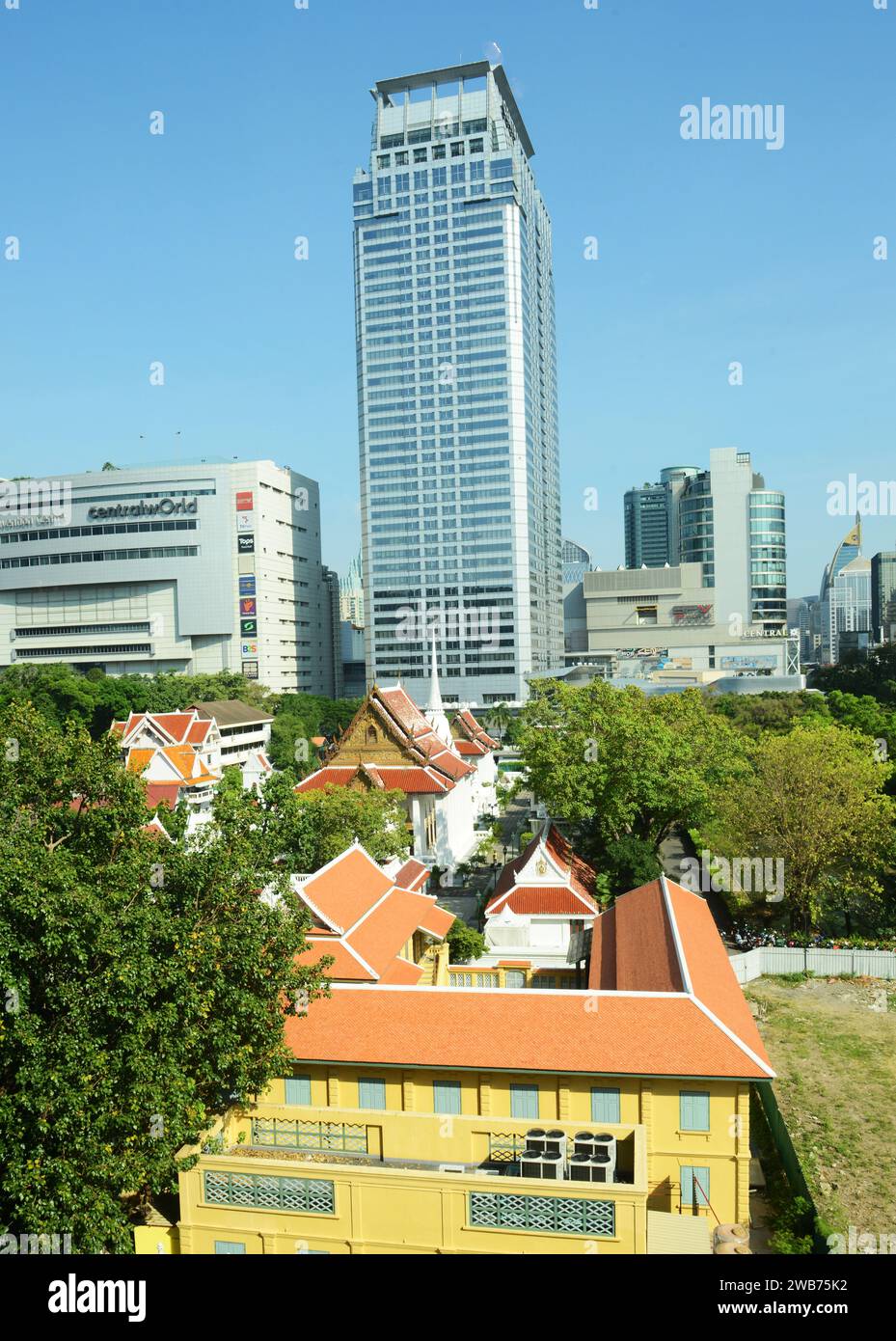New World Shopping Mall Bangkok Hi res Stock Photography And Images Alamy new-world-shopping-mall-bangkok-hi-res-stock-photography-and-images-alamy