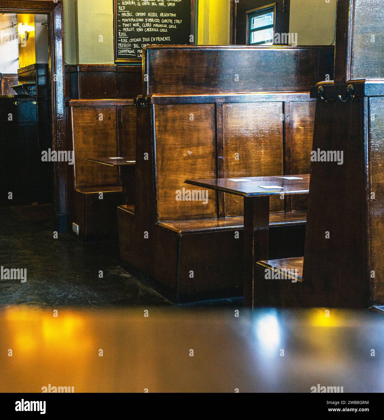 1930s style pub hires stock photography and images Alamy