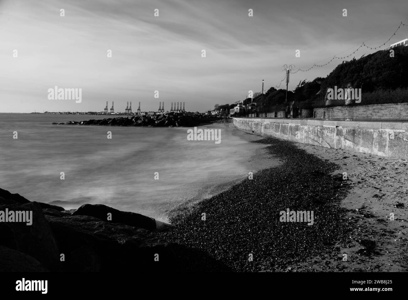 Coastal promenade uk Black and White Stock Photos & Images - Alamy