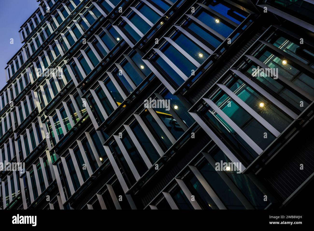 More london landscape architecture hi-res stock photography and images ...