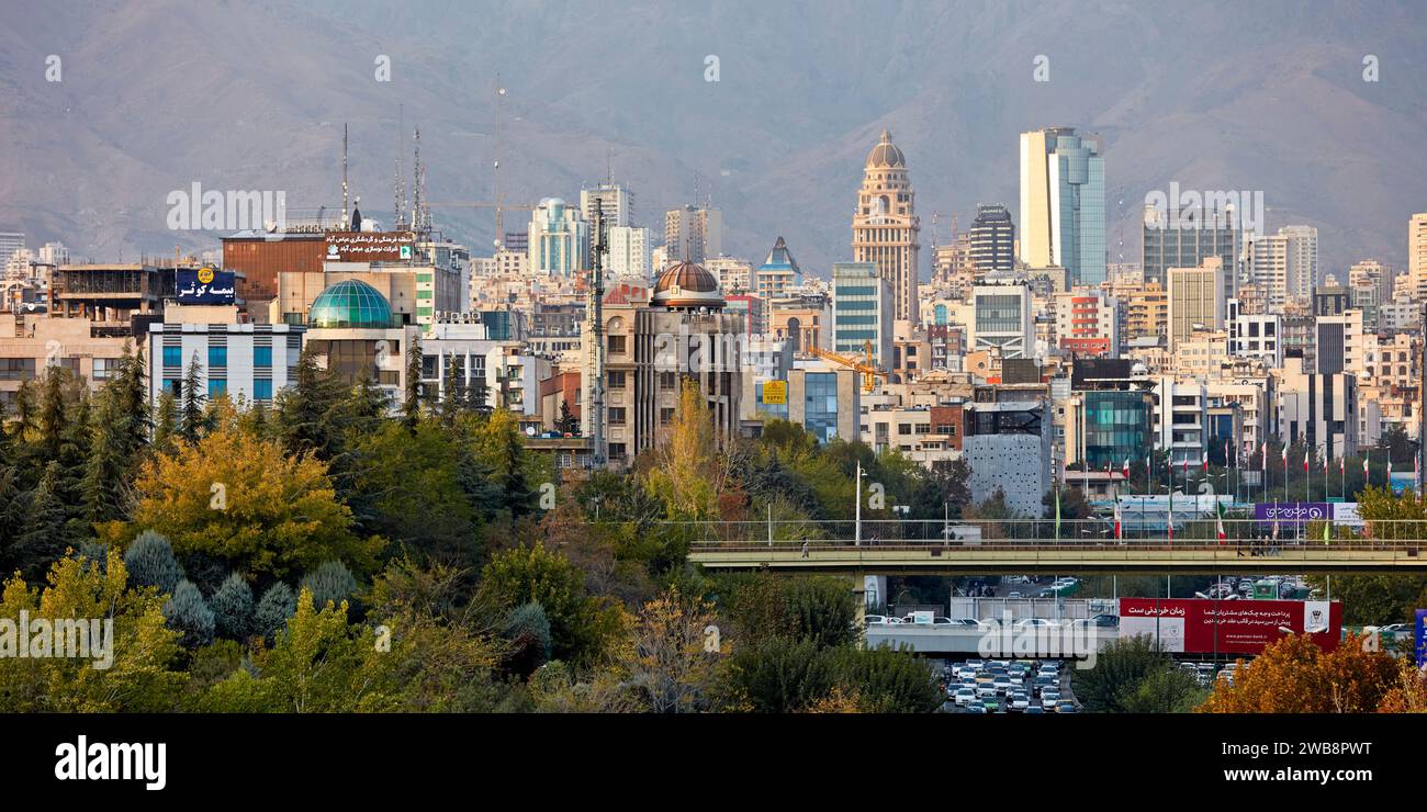 Tehran skyline hi-res stock photography and images - Alamy