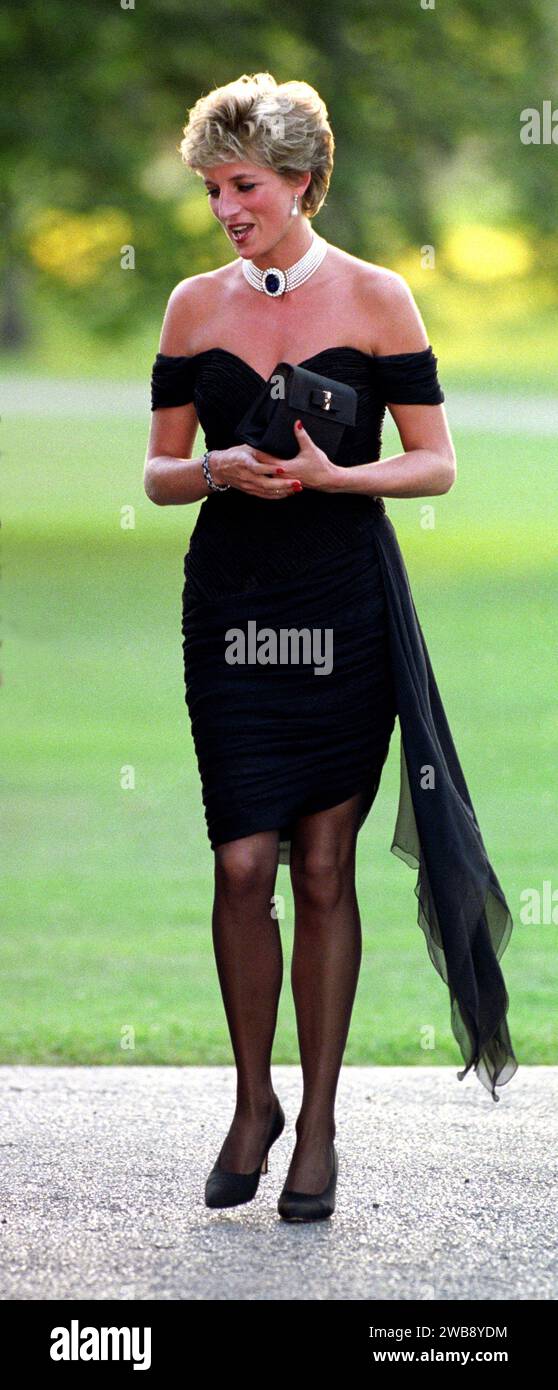 Princess of wales wearing a black pleated chiffon dress hi res stock photography and images Alamy