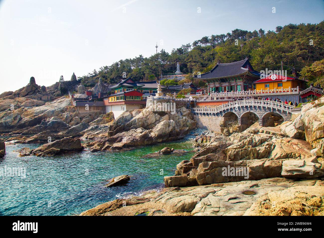 Haedong Yonggungsa Temple By The Sea In Busan South Korea Buddhist 