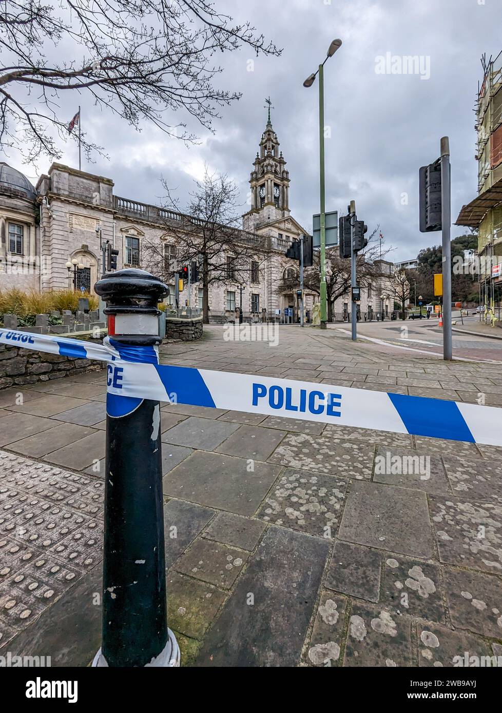 Torquay, UK. 09th Jan, 2024. Police close the road around Torquay town hall after two arrested after man found with 'lacerations'. Credit: Thomas Faull/Alamy Live News Stock Photo