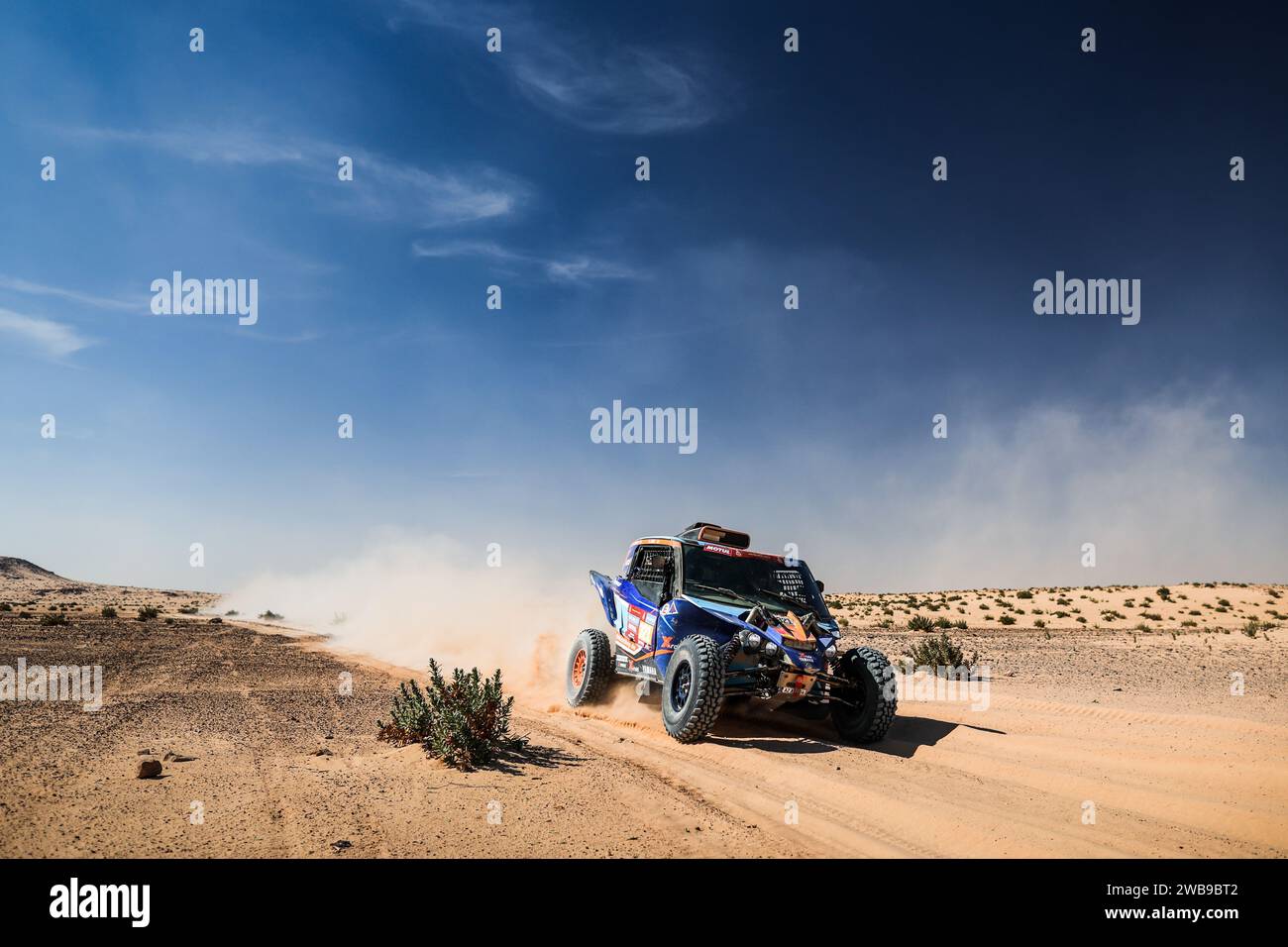 321 QUANDT Annett (ger), SEEL Annie (swe), X-Raid Yamaha Supported Team, Yamaha X-Raid YXZ 1000 R Turbo, FIA Challenger, action during the Stage 4 of the Dakar 2024 on January 9, 2024 between Al Salamiya and Al-Hofuf, Saudi Arabia Stock Photo