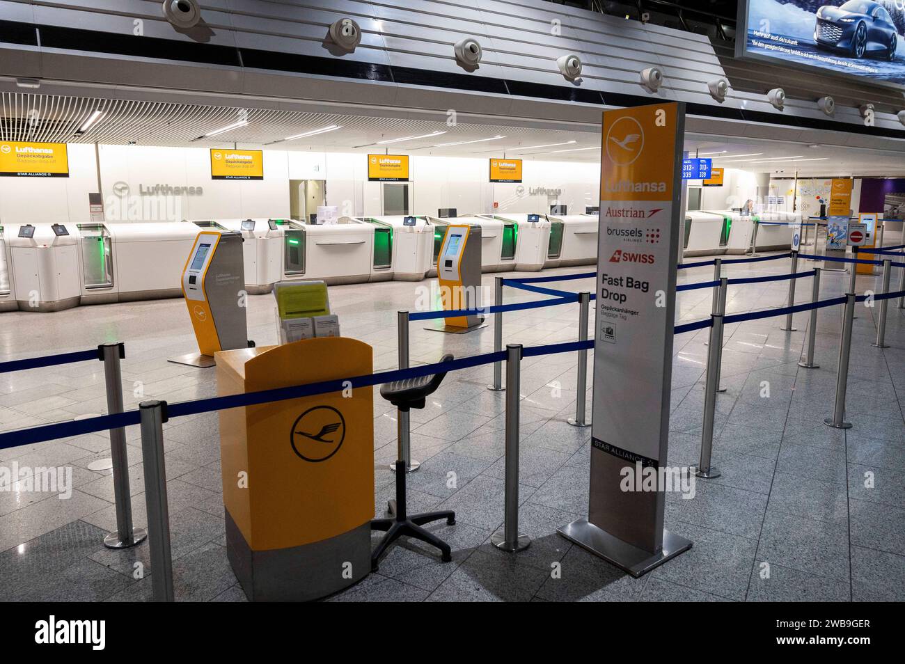 flughafen mitarbeiter gesucht