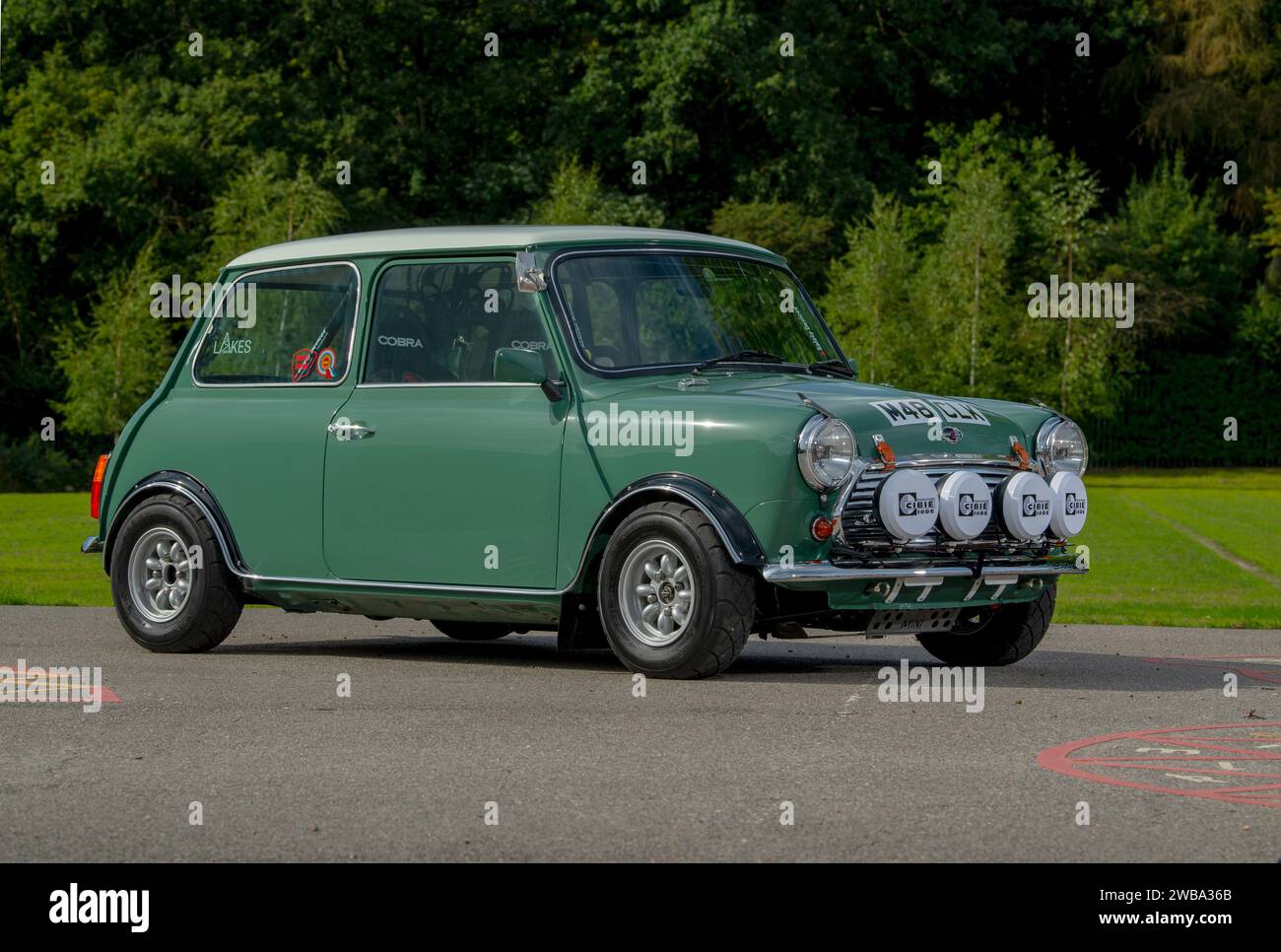 Morris replica hi-res stock photography and images - Alamy