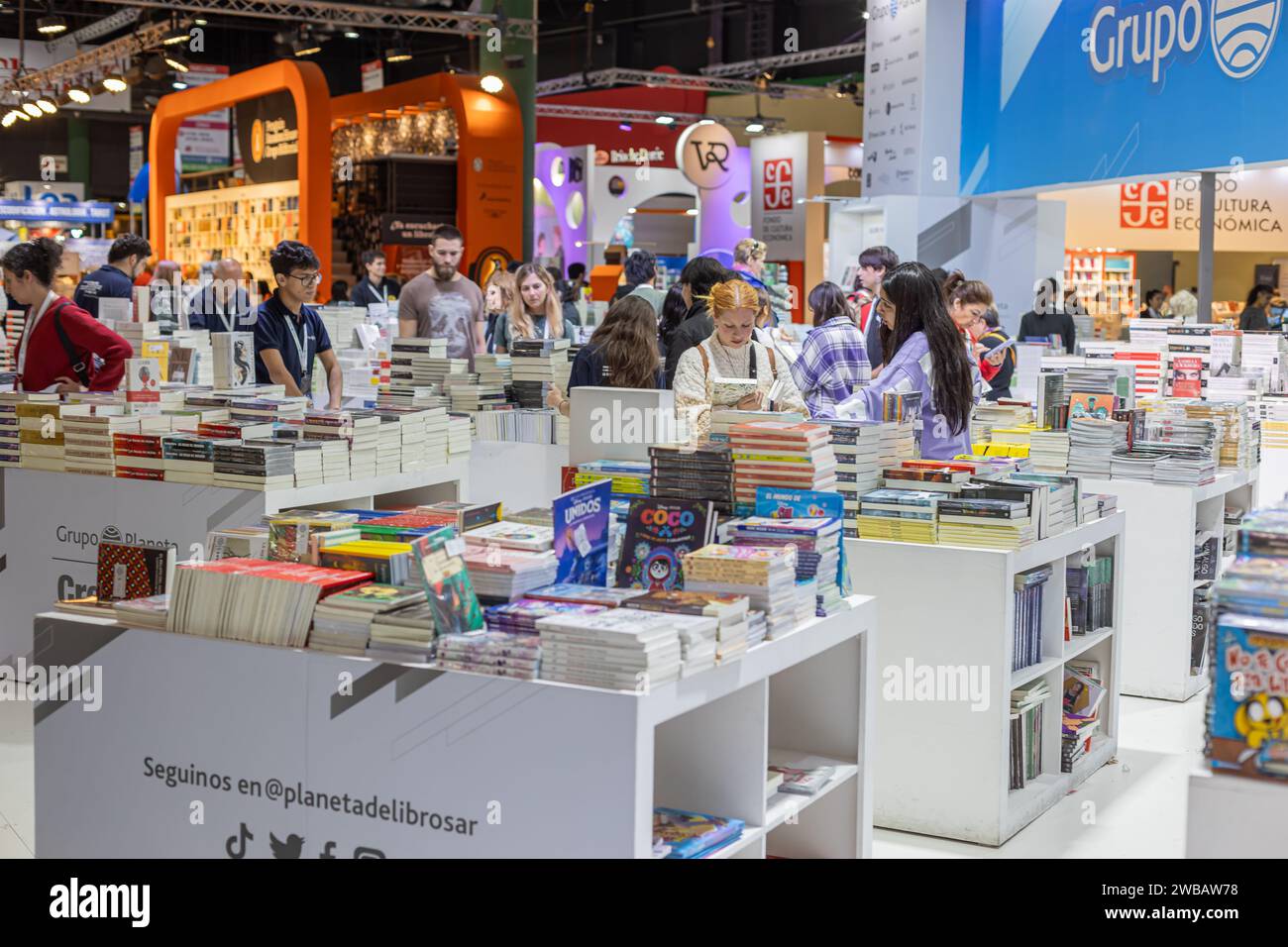 Buenos Aires Argentina January 9th 2024 Dozens Of People Walking   Buenos Aires Argentina January 9th 2024 Dozens Of People Walking Through The Buenos Aires Book Fair 2WBAW78 