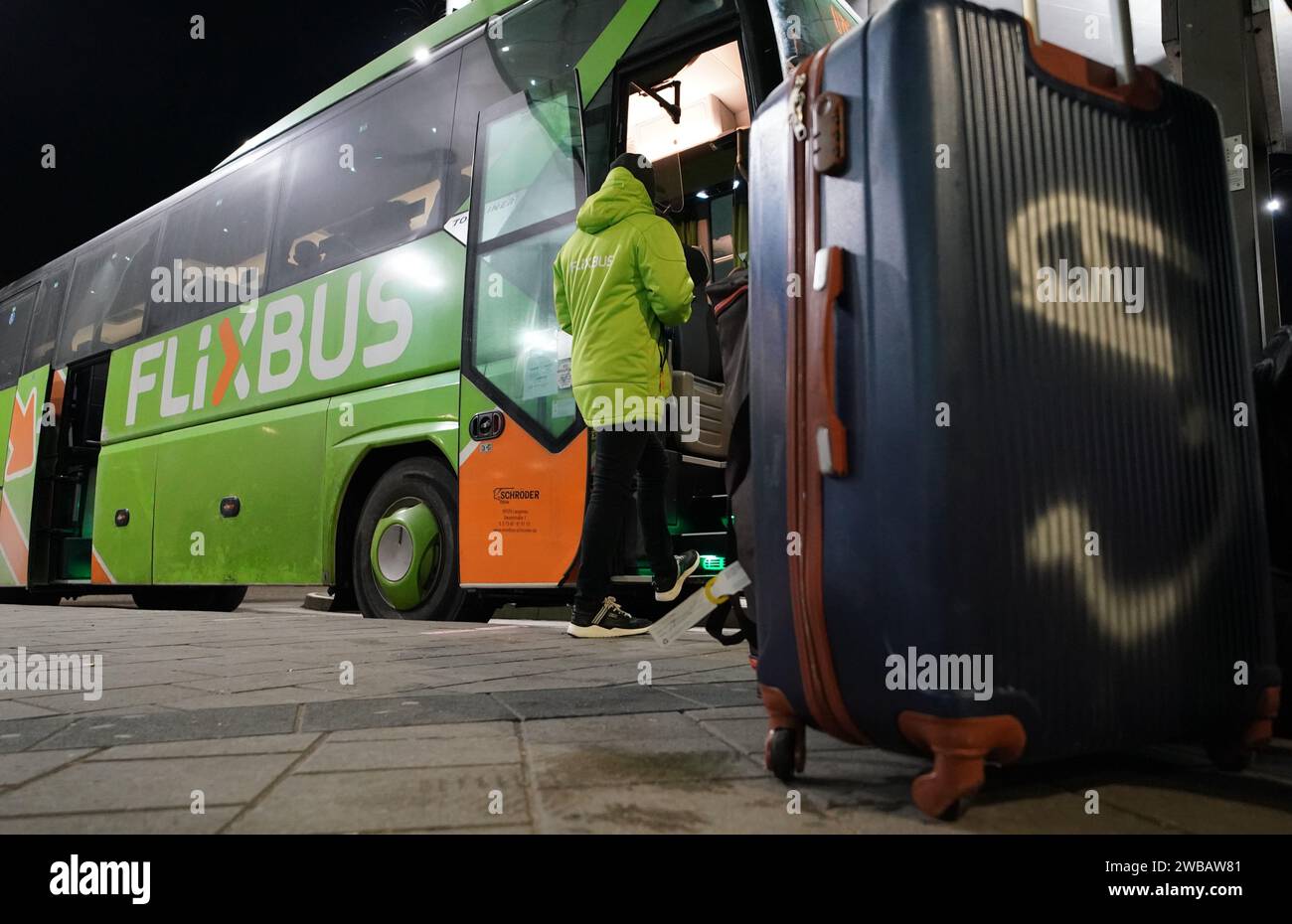 Hamburg, Germany. 09th Jan, 2024. A Flixbus stands at the central bus
