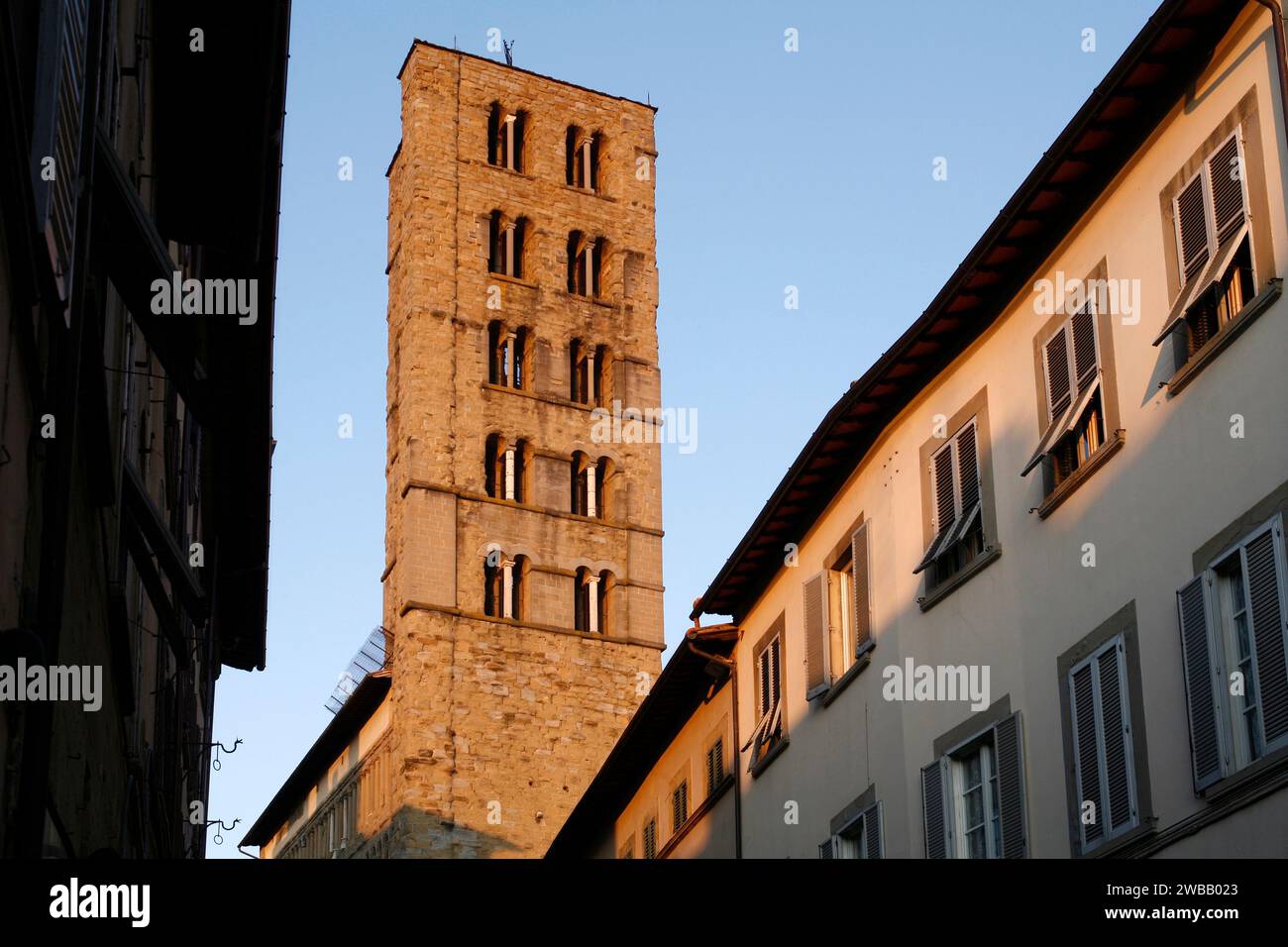Italy Tuscany Arezzo  -  Santa Maria della Pieve Bell Tower in Corso Italia Stock Photo