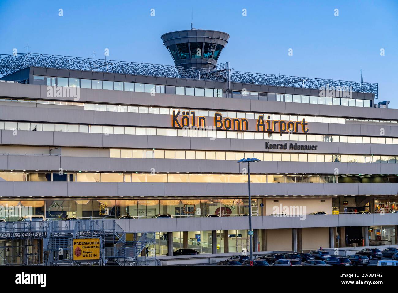 AirNav: KGWW - Wayne Executive Jetport Airport visual data 7