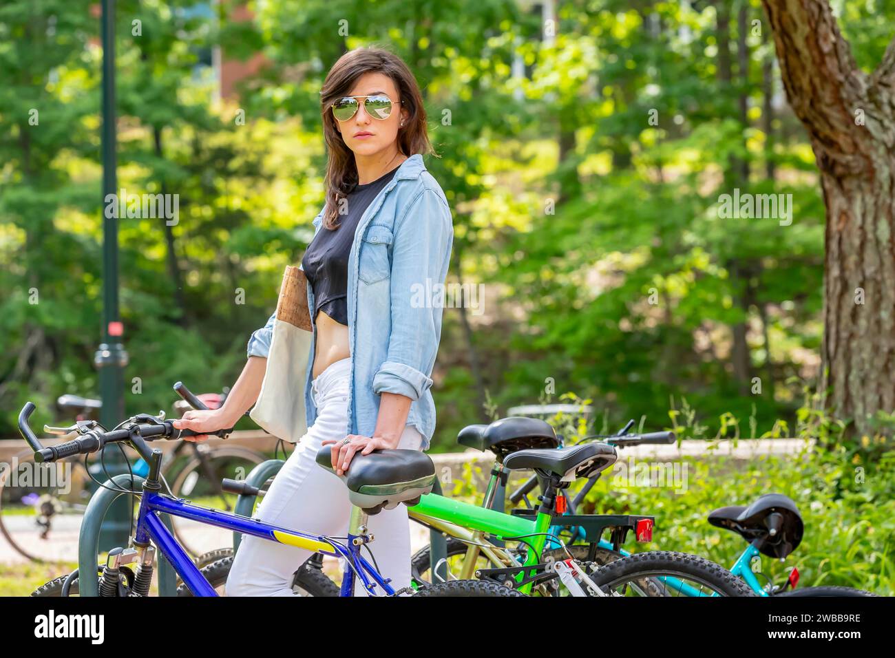 Daily routine campus hi-res stock photography and images - Alamy