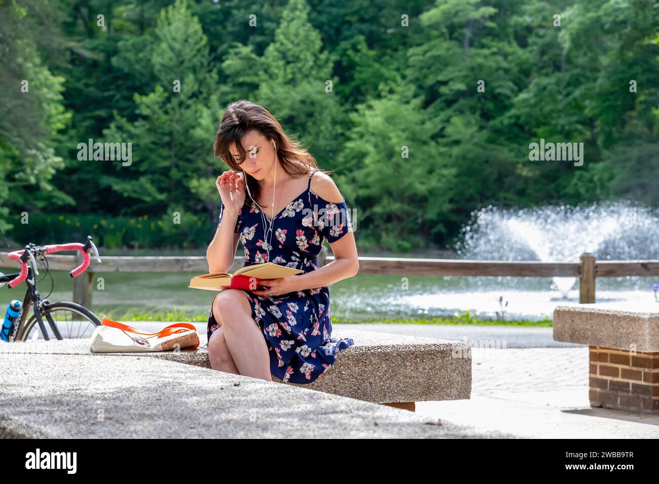 Daily routine campus hi-res stock photography and images - Alamy
