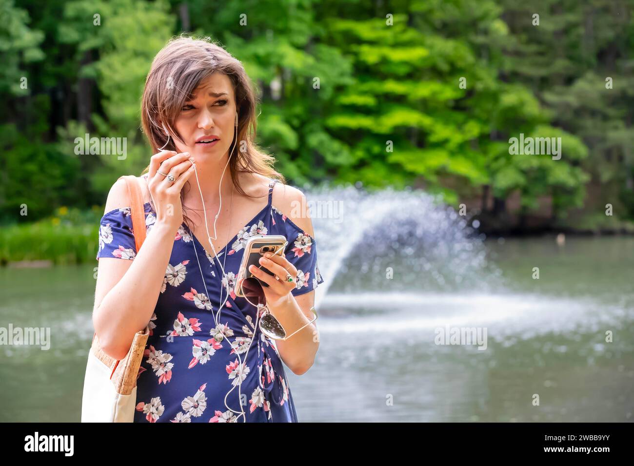 Daily routine campus hi-res stock photography and images - Alamy