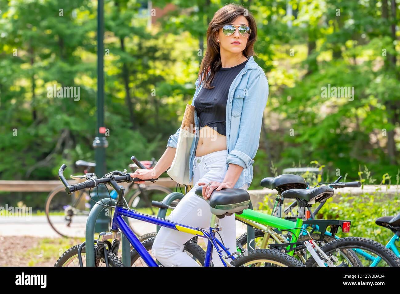 Daily routine campus hi-res stock photography and images - Alamy