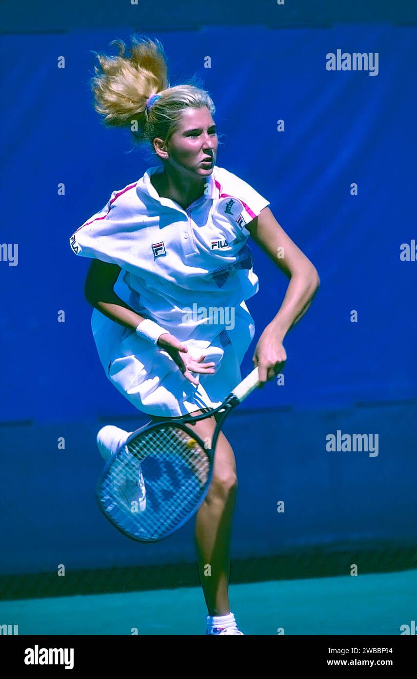 Argenx'S Bold Move: Monica Seles, The Us Open, And A Powerful Myasthenia Gravis Message. - cs809ey