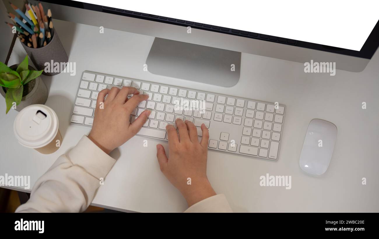 Email Writing Hand Computer Typing emails hi-res stock photography and images - Alamy