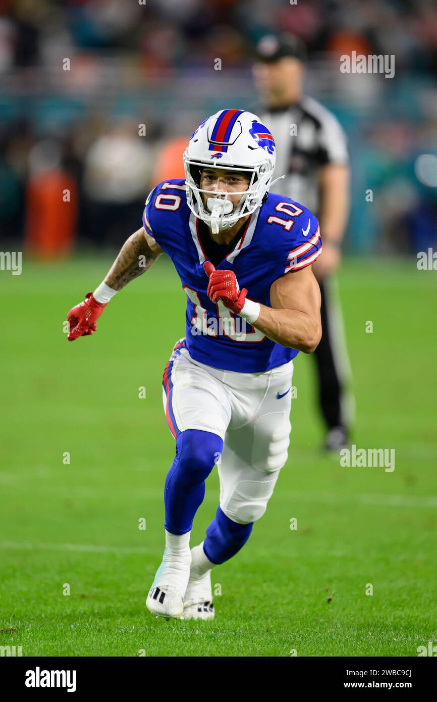 Buffalo Bills wide receiver Khalil Shakir (10) runs a play during an