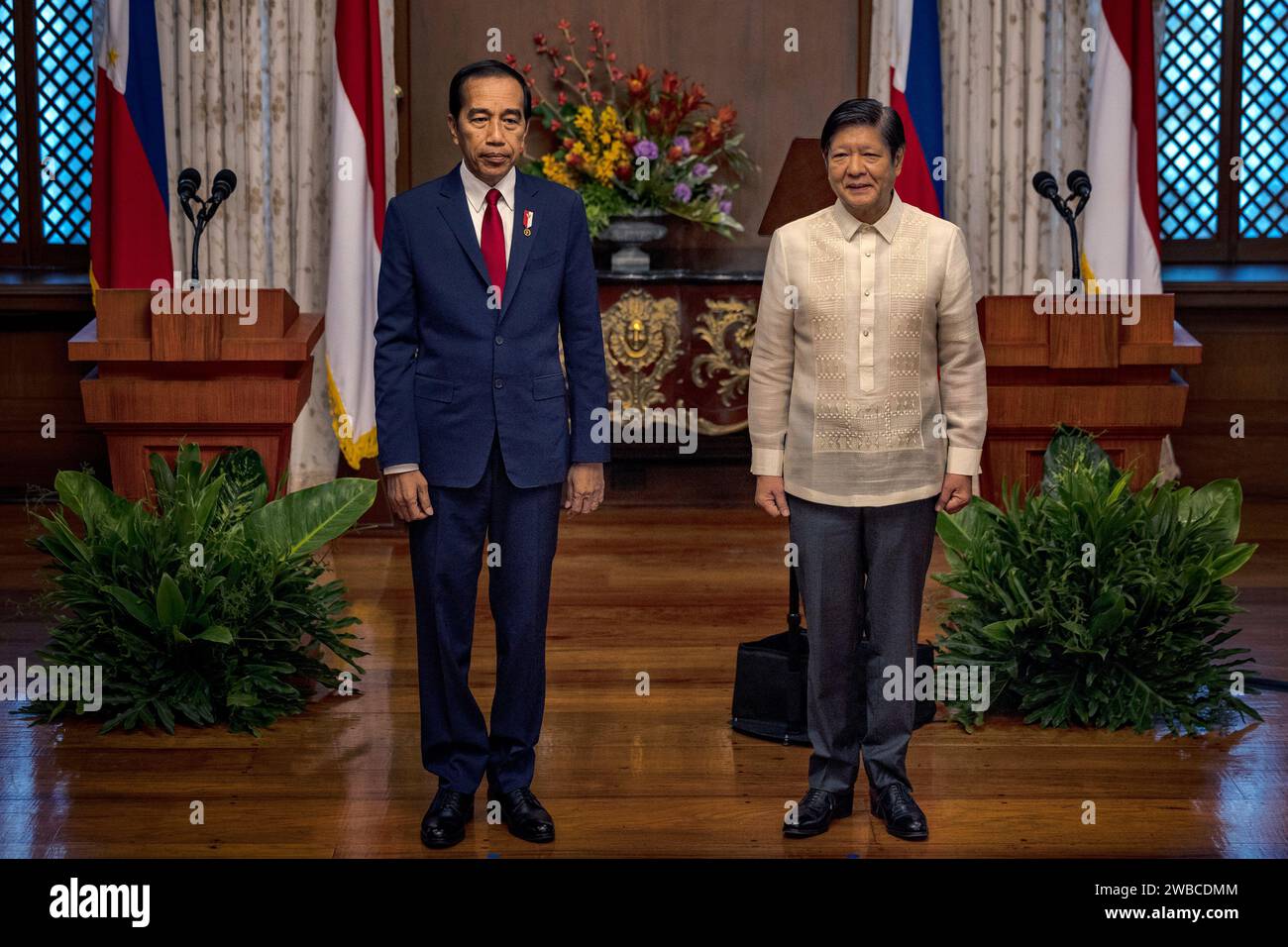 Indonesian President Joko Widodo, left, and Philippine President