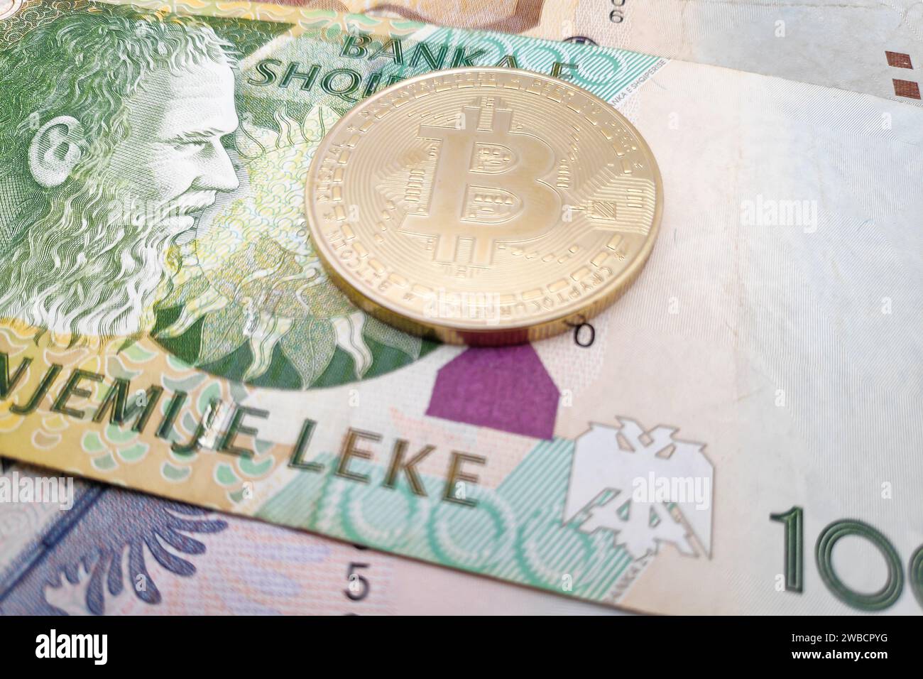 Lek banknotes hi-res stock photography and images - Alamy