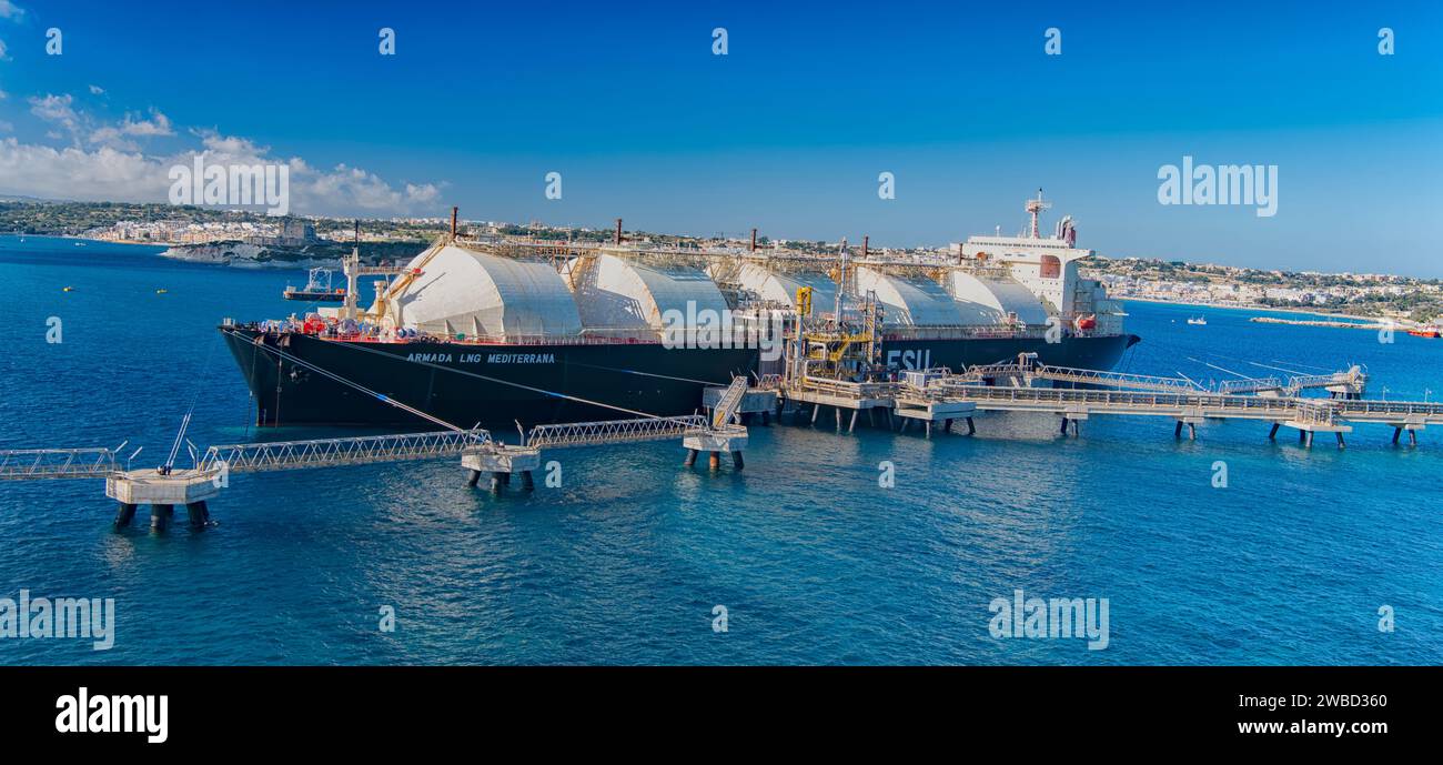 Bumi armada hi res stock photography and images Alamy