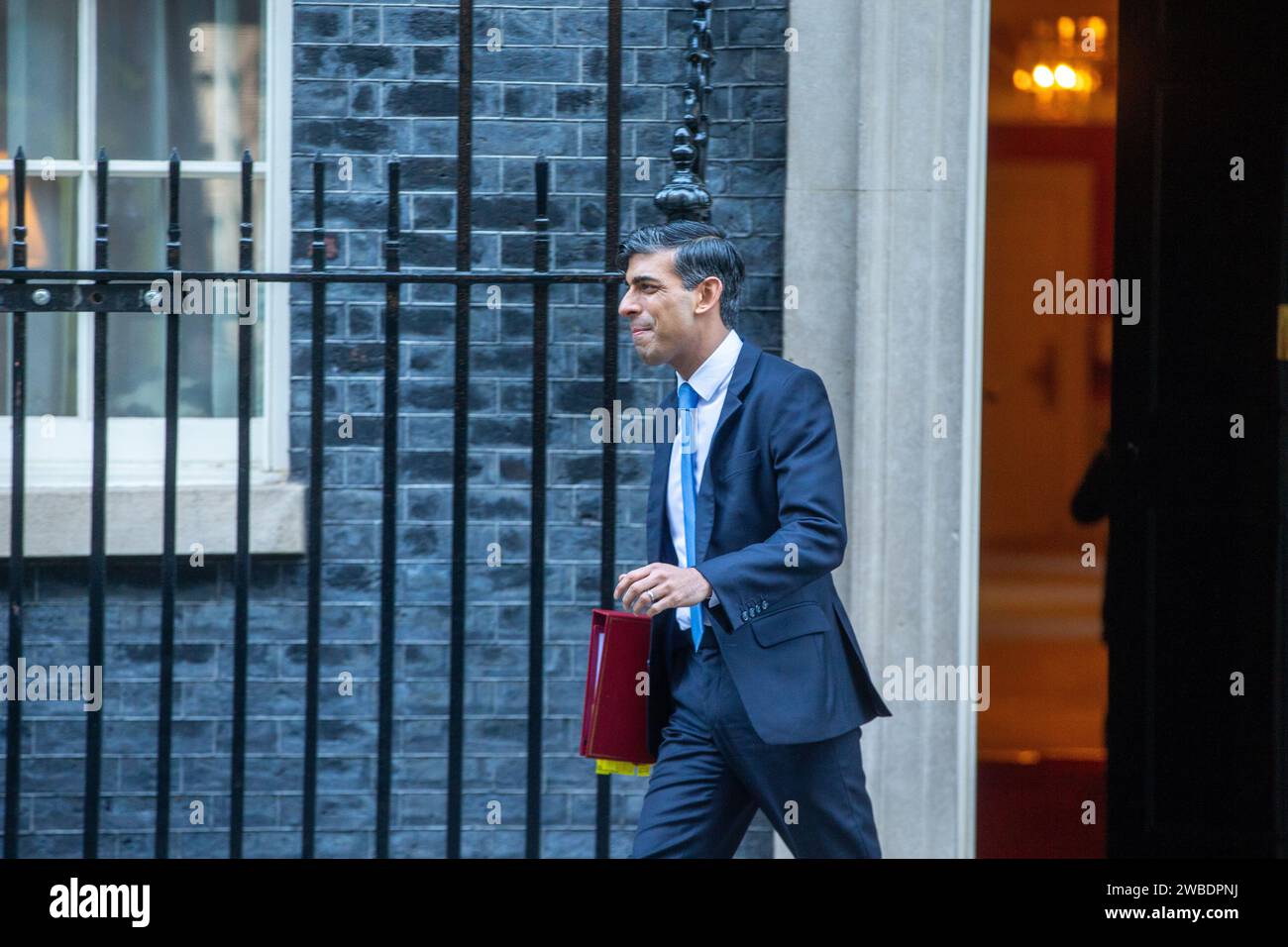 London England UK 10th Jan 2024 UK Prime Minister RISHI SUNAK   London England Uk 10th Jan 2024 Uk Prime Minister Rishi Sunak Leaves 10 Downing Street For The First Pmqs Of 2024 Credit Image Tayfun Salcizuma Press Wire Editorial Usage Only! Not For Commercial Usage! 2WBDPNJ 