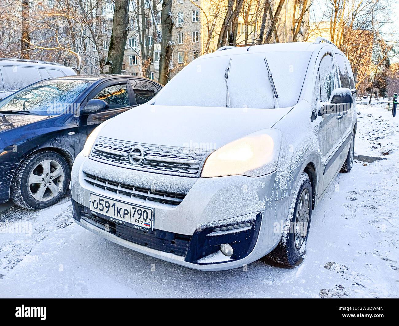 Opel combo life hi-res stock photography and images - Alamy