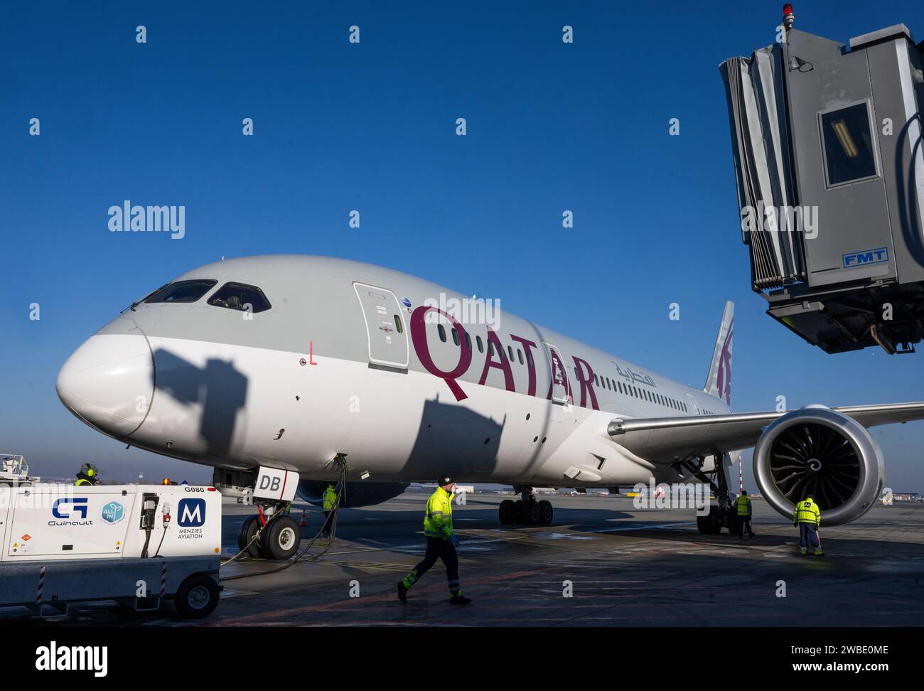 Doha, Prague. 10th Jan, 2024. Ceremonial presentation of the Qatar Airways Boeing 787 Dreamliner on its return to route from Prague to Doha, Prague, Czech Republic, January 10, 2024. Credit: Michaela Rihova/CTK Photo/Alamy Live News Stock Photo