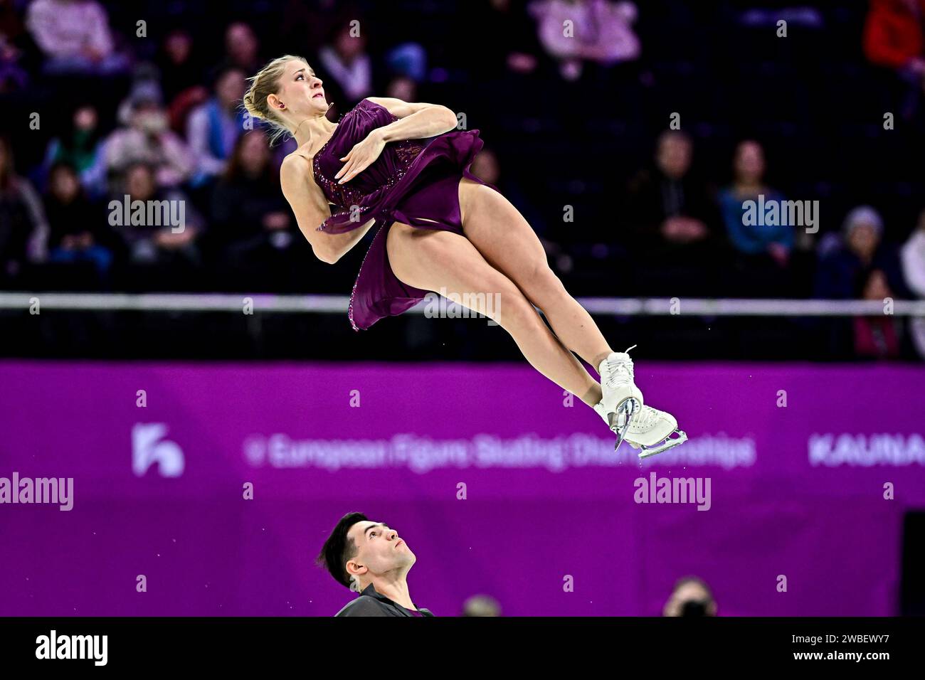 Minerva Fabienne HASE & Nikita VOLODIN