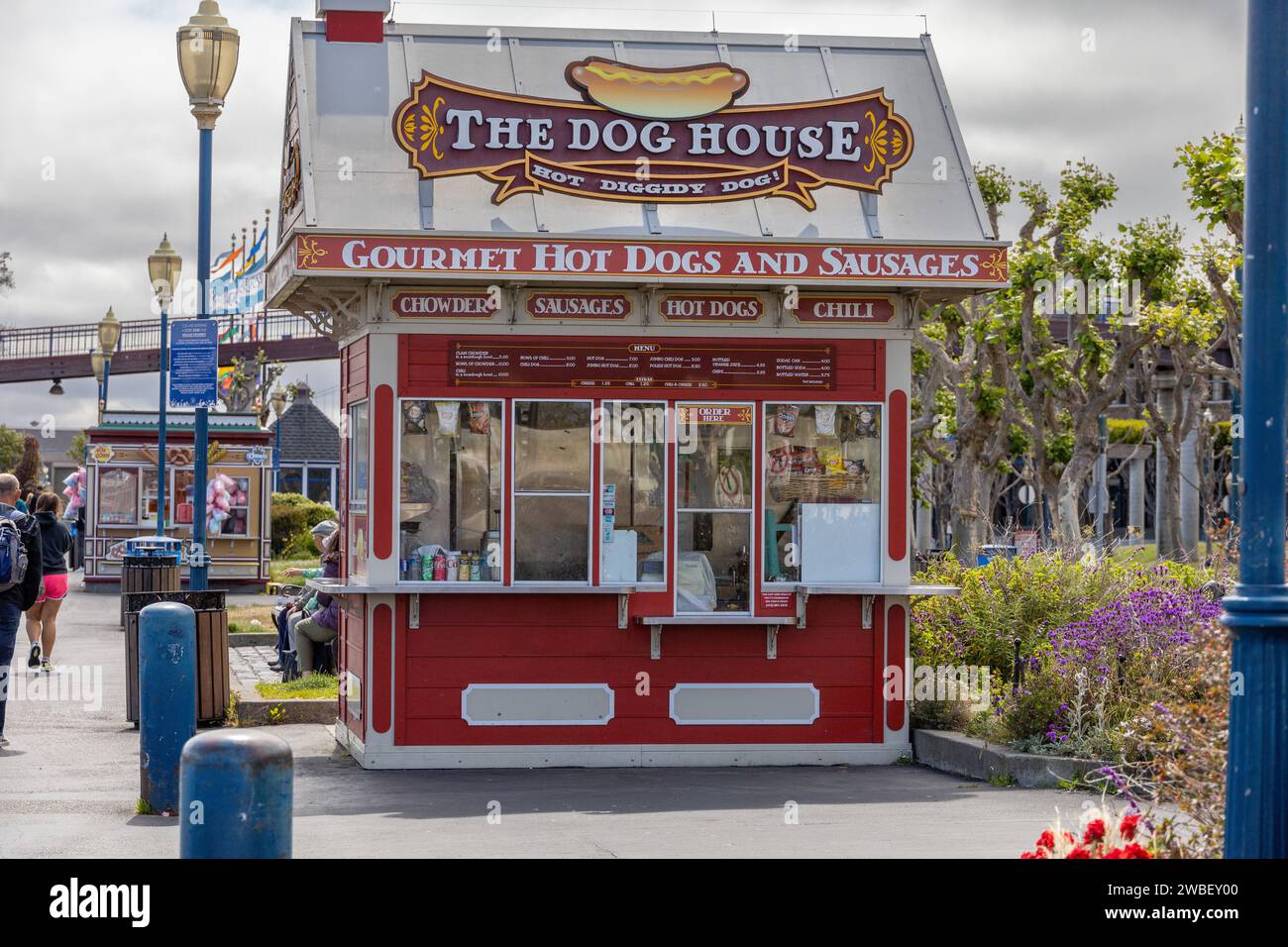 The Dog House At Fisherman's Wharf In San Francisco, A Fast Food Vendor Kiosk Selling Sausage And Hot Dogs Fast Food, June 24, 2023 Stock Photo