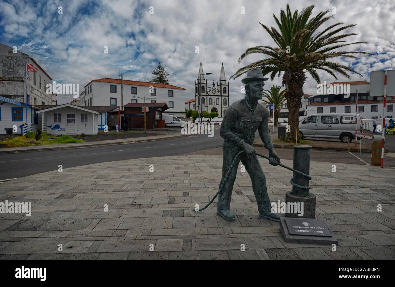 Statue by Gilberto Mariano da Silva of a sailor with rope at the old harbour of the island's capital Madalena, Madalena, Pico, Azores, Portugal Stock Photo