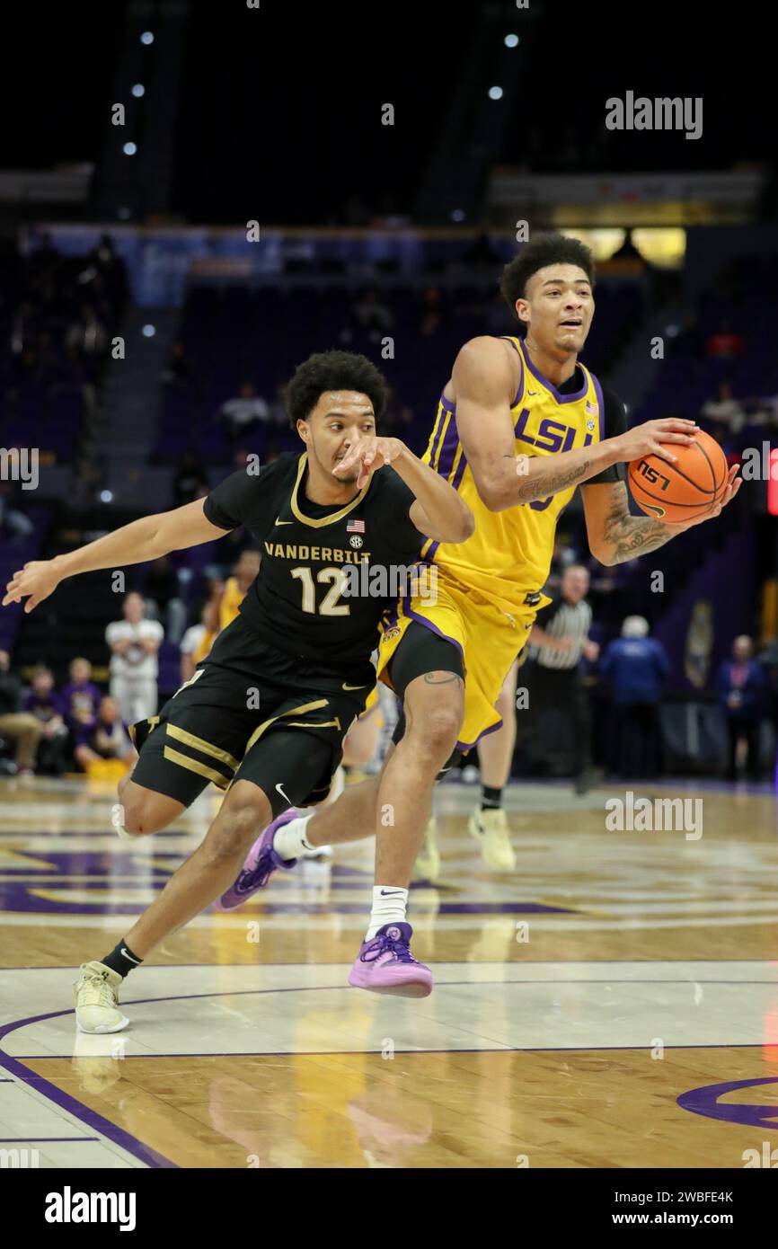 Baton Rouge, LA, USA. 09th Jan, 2024. LSU's Jalen Reed (13) tries to