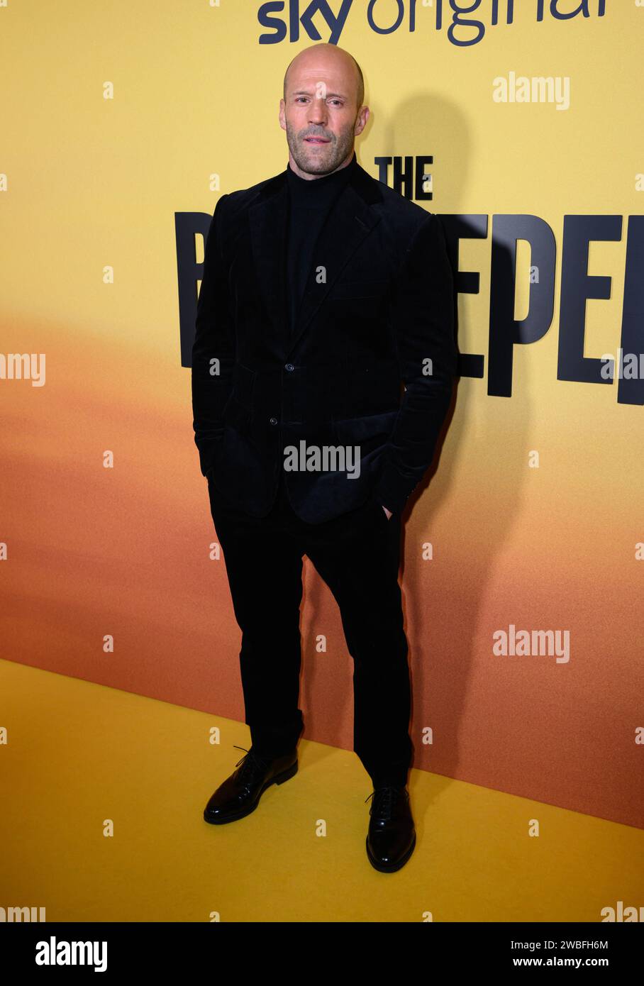 Jason statham the beekeeper hi-res stock photography and images - Alamy