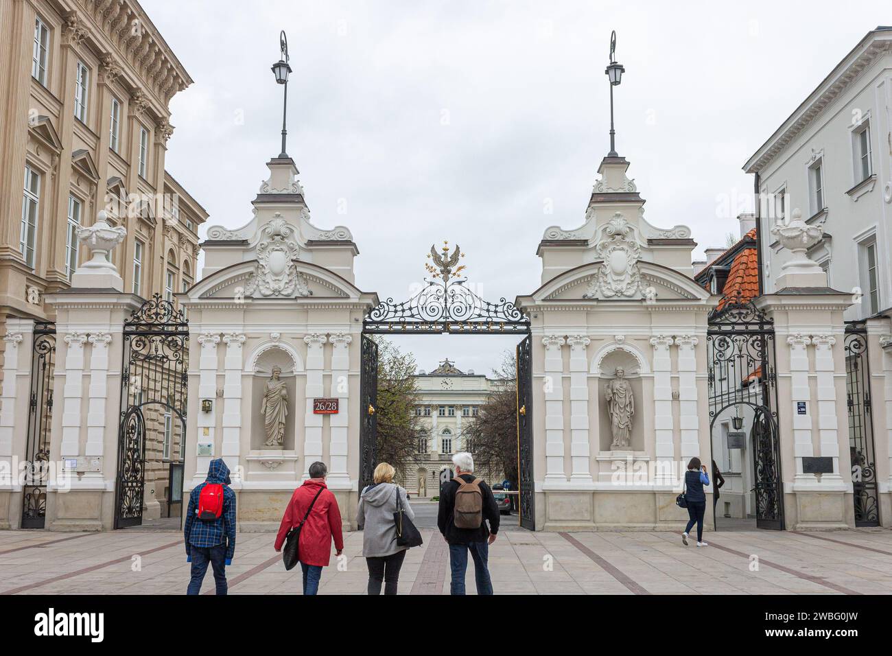 Warsaw, Poland. Entrance gate to the main campus of the Uniwersytet Warszawski (University of Warsaw) Stock Photo