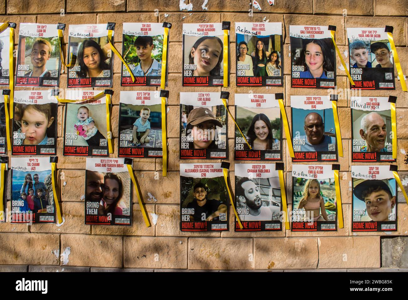 Tel Aviv Israel January 10 2024 Posters Of The Face Of The Hostages   Tel Aviv Israel January 10 2024 Posters Of The Face Of The Hostages Kidnapped By Hamas During The Terrorist Attack Of October 7 2023 Are Displaye 2WBG85K 