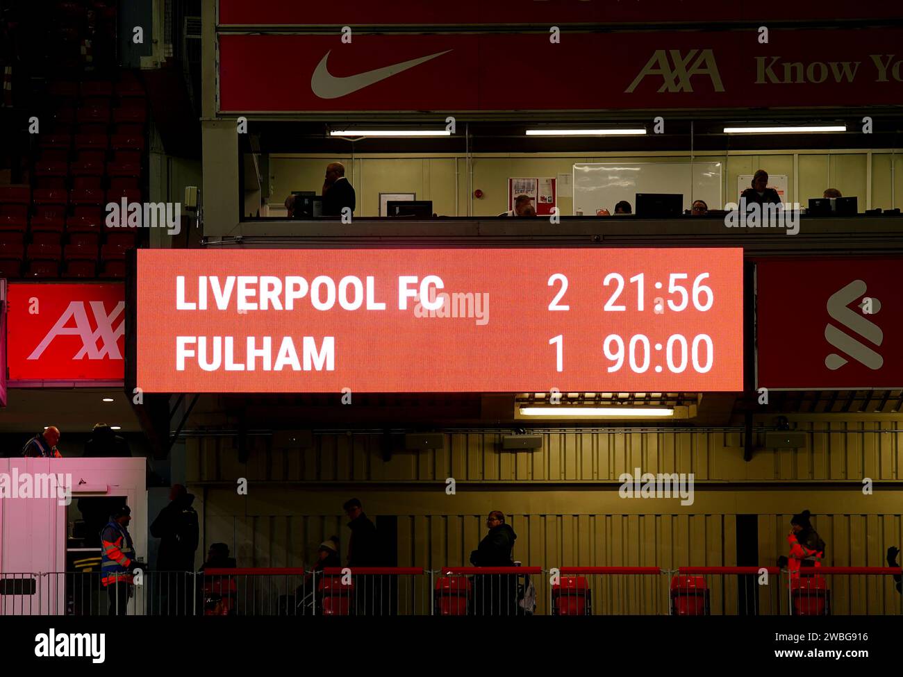 The score is shown on screen during the Carabao Cup semi final first