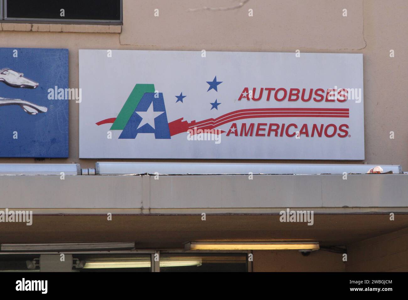 San Antonio, USA. 10th Jan, 2024. A close-up view of the Autobuses Americanos sign at the Greyhound Bus Station on St Mary's Street in downtown San Antonio, Texas, USA, on January 10, 2024. Recently some Greyhound Bus Stations in the USA have been closing and moving to suburban locations or simply becoming a curbside bus stop. (Photo by Carlos Kosienski/Sipa USA) Credit: Sipa USA/Alamy Live News Stock Photo