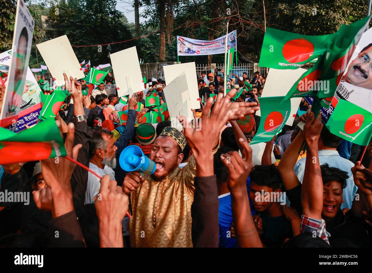 Dhaka Bangladesh 10th Jan 2024 Bangladesh Awami League Leaders And   Dhaka Bangladesh 10th Jan 2024 Bangladesh Awami League Leaders And Members Join In A Rally To Commemorate The Historic Homecoming Of The Father Of The Nation Bangabandhu Sheikh Mujibur Rahman At The Suhrawardy Udyan In Dhaka Bangladesh 10 January 2024 On This Day In 1972 Bangabandhu Sheikh Mujibur Rahman Returned To Independent And Sovereign Bangladesh After Over Nine And Half Months Of Captivity In A Pakistan Jail Photo By Suvra Kanti Dasabacapresscom Credit Abaca Pressalamy Live News 2WBHC56 