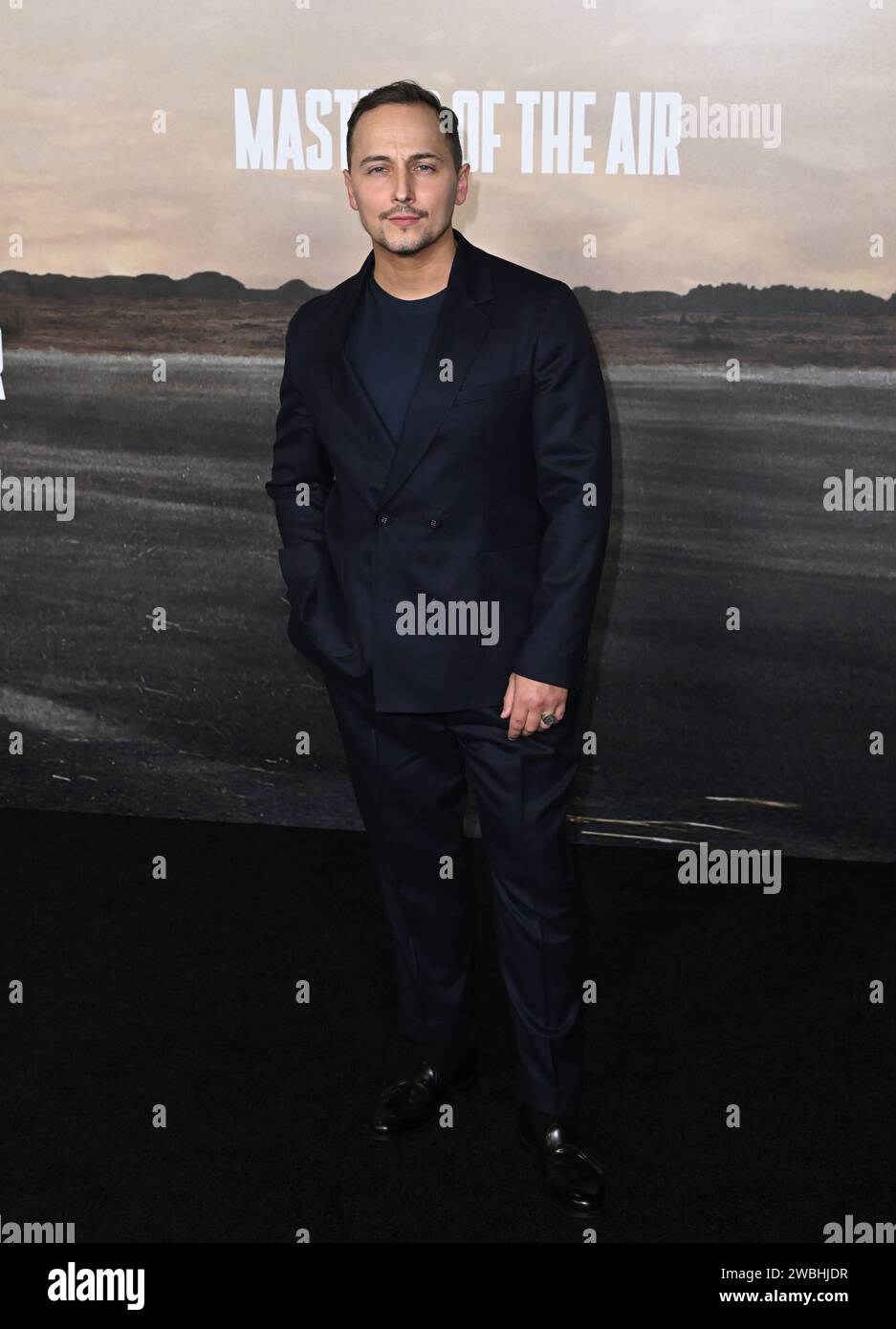 Los Angeles USA 10th Jan 2024 LOS ANGELES USA January 10 2024   Los Angeles Usa 10th Jan 2024 Los Angeles Usa January 10 2024 Elliot Warren At The Premiere For Appletvs Masters Of The Air At The Mann Village Theatre Picture Credit Paul Smithalamy Live News 2WBHJDR 