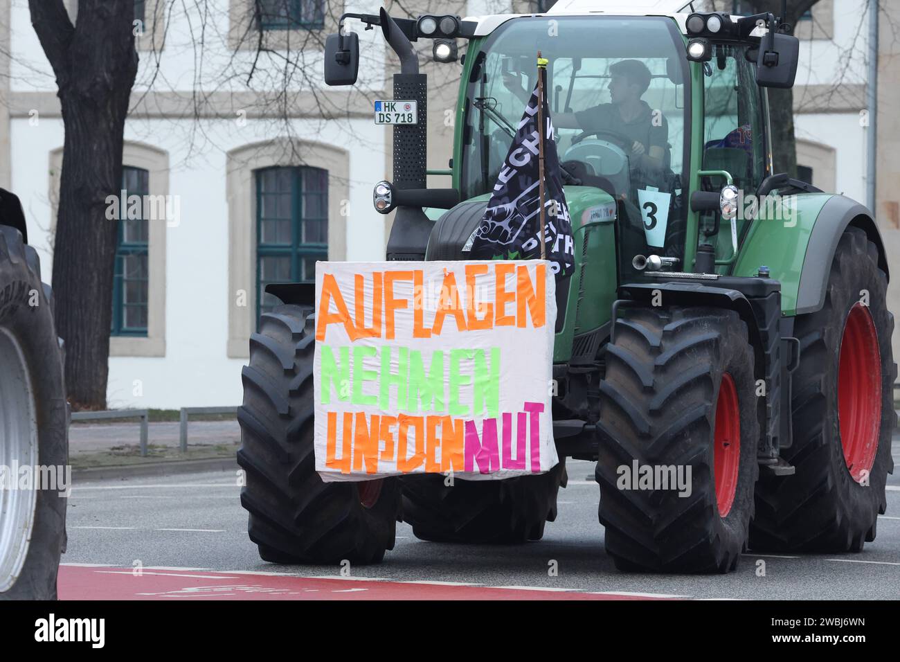 Niedersachsen, Bauernproteste in Hannover, Großdemonstration in der Landeshauptstadt , Trecker