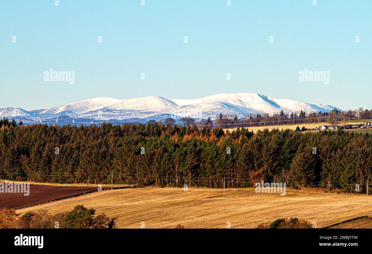 Dundee, Tayside, Scotland, UK. 11th Jan, 2024. UK Weather The snow