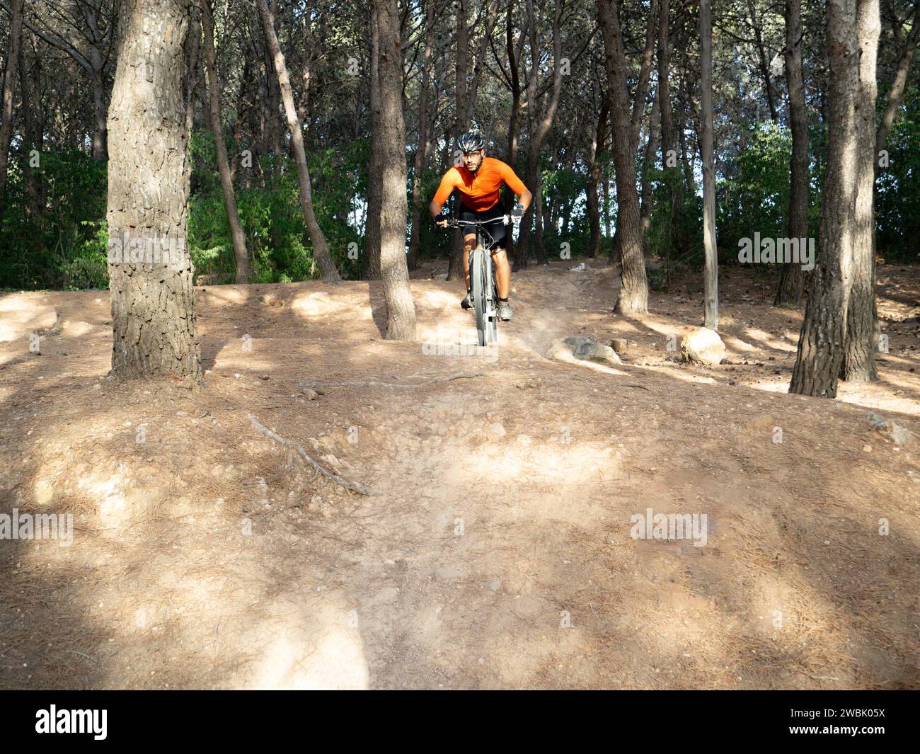 Bicycle mountain bike safety hi-res stock photography and images - Alamy